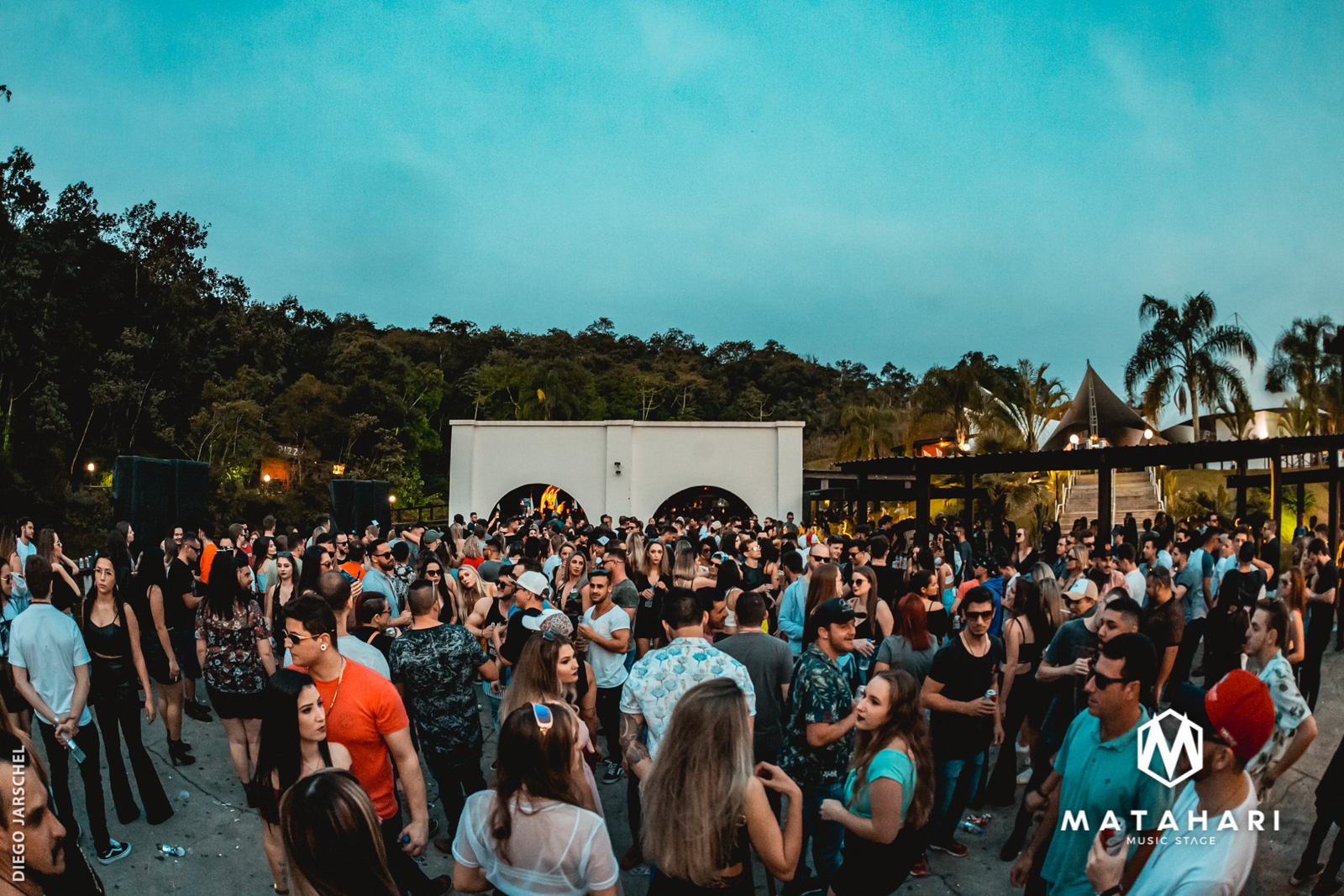 Sunset com Groove Delight 2019